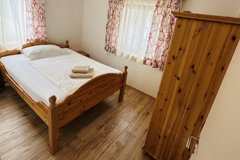 Ferienhaus 'Ma-inz.eu' mit Bergblick, privater Terrasse und Wlan in Stadl an der Mur, Murau (Kreischberg)