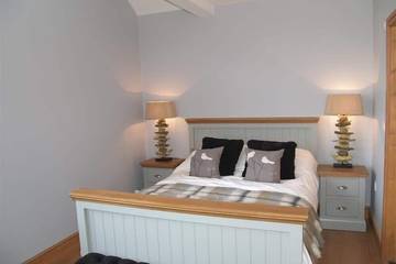 Cottage for 8 People in Broad Haven, Pembrokeshire, Photo 1