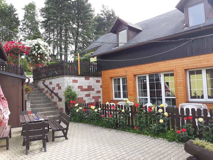 Apartament wakacyjny dla 6 osób, z sauna i ogród w Czeska Szwajcaria