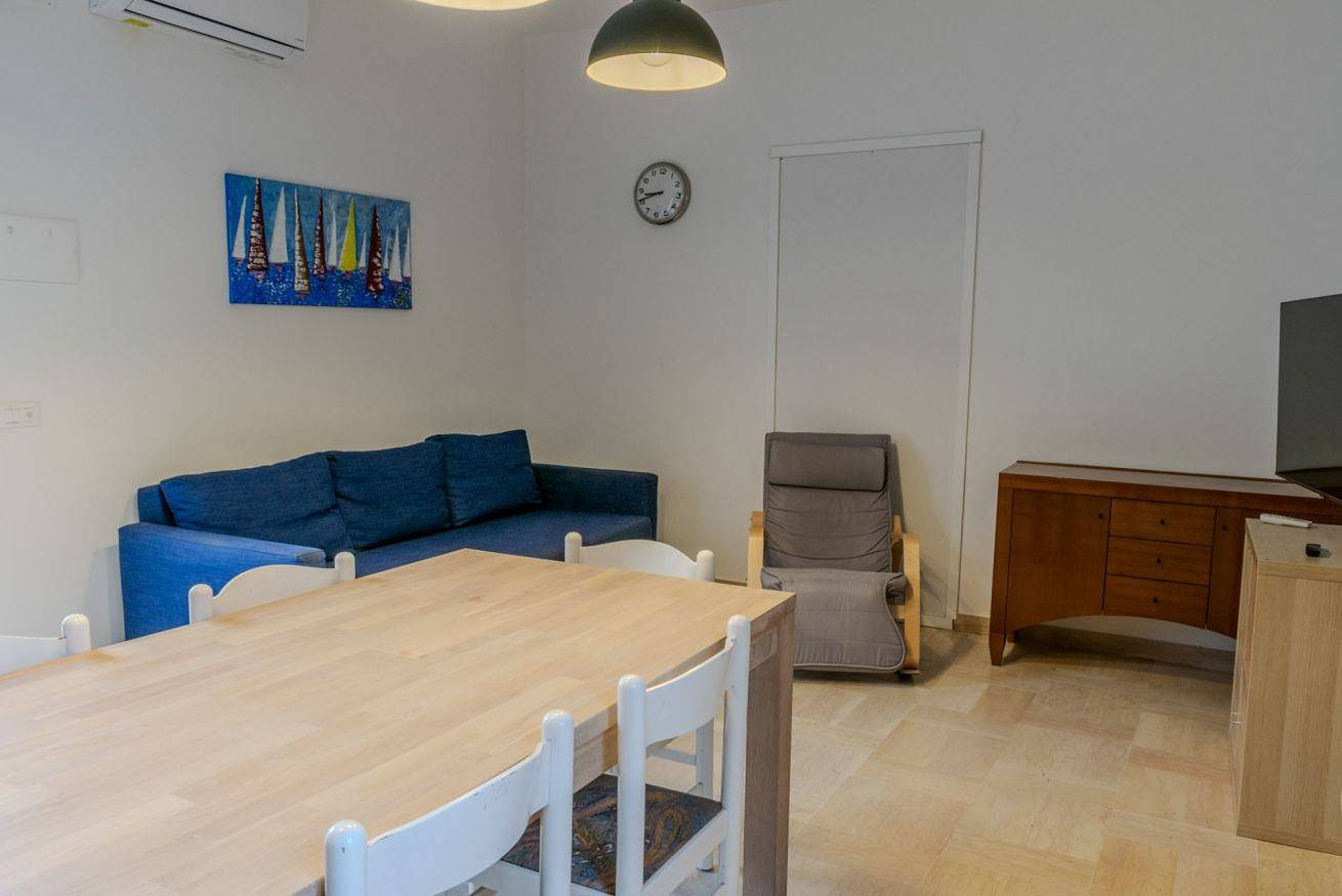 Appartamento intero, Seaside Bliss: Kaukana Moon Apartment with Parking in Casuzze, Santa Croce Camerina