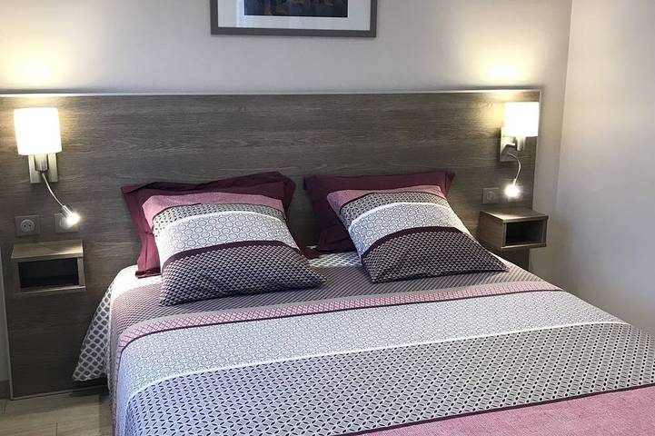 Gîte pour 2 personnes, avec jardin et terrasse à Marvejols - 3