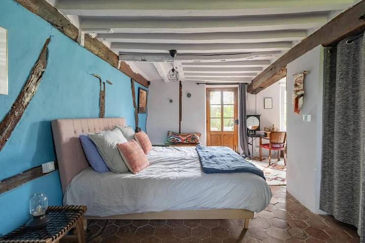 Location de vacances pour 8 personnes, avec Jacuzzi ainsi que Terrasse et Jardin à Maillebois - 3
