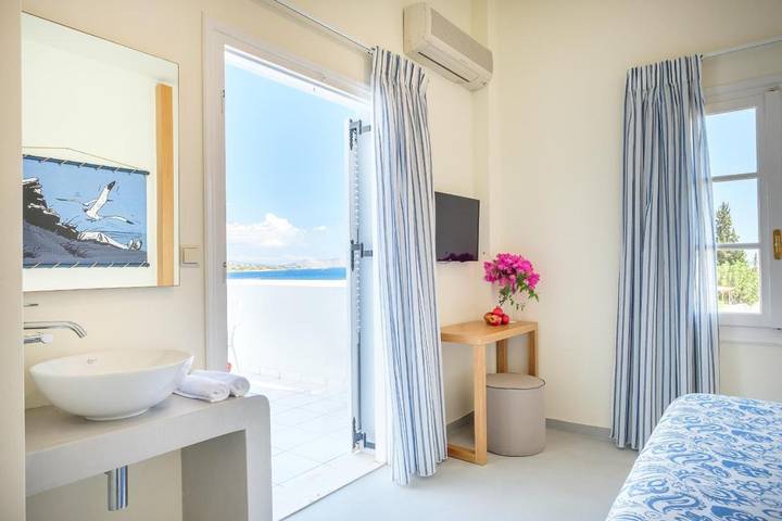 Chambre d’hôte pour 2 personnes, avec piscine ainsi que vue et jardin dans Spetses - 3