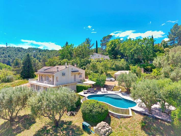 Gîte pour 8 personnes, avec Piscine à Draguignan - 2