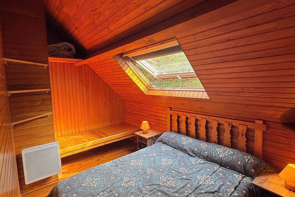 Chalet à Cauterets, à 200m du centre-ville et 400m du télécabine in Cauterets, Parc national des Pyrénées