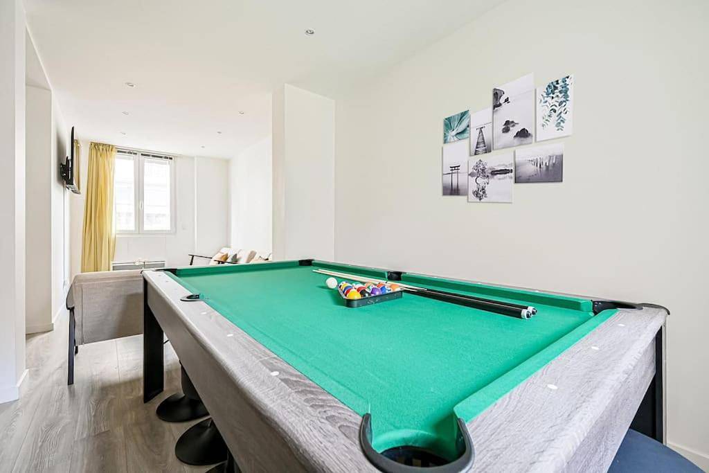 Five-Bedroom House in Champs-sur-Marne, Seine-et-Marne