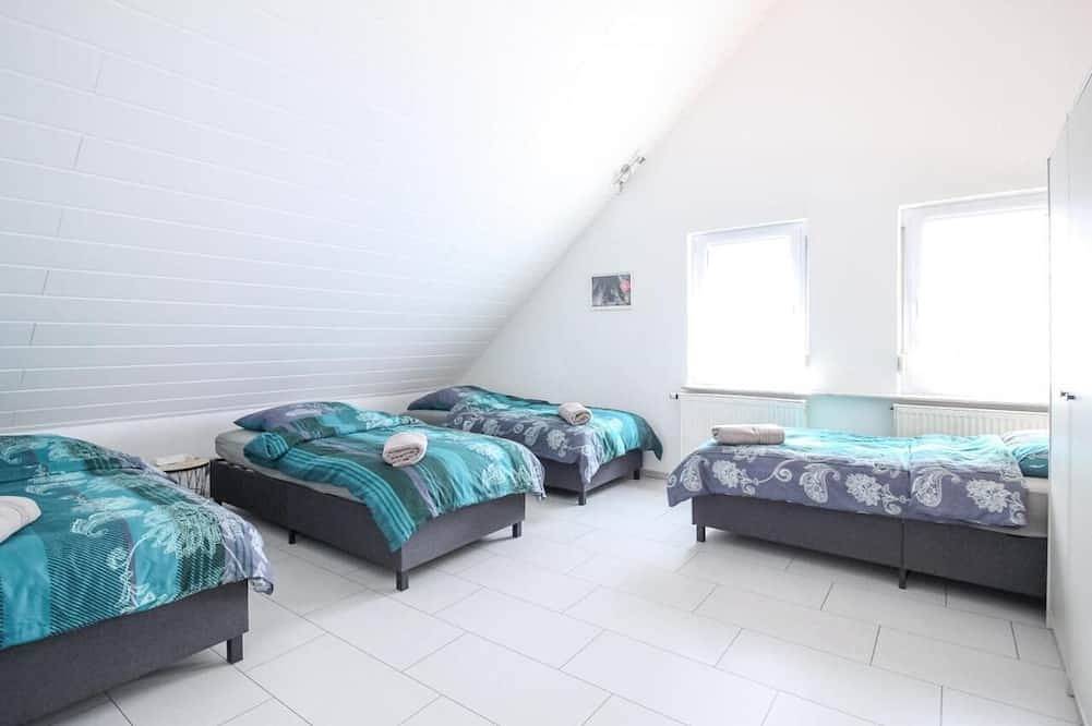 Ganze Wohnung, Njoy! Modern & Zentral - Wlan - Badewanne in Göppingen, Landkreis Göppingen
