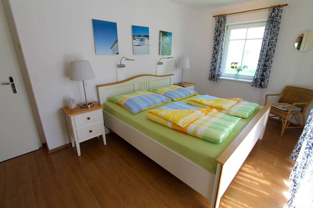 Ganze Wohnung, >Haus am Wald Nr. 3Haus am Wald 3< idyllisch ruhig im Naturschutzgebiet in Teßmannsdorf, Salzhaff