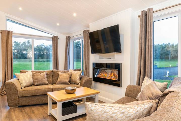 Ferienhaus für 6 Personen, mit Whirlpool und Terrasse sowie Sauna in Schottland