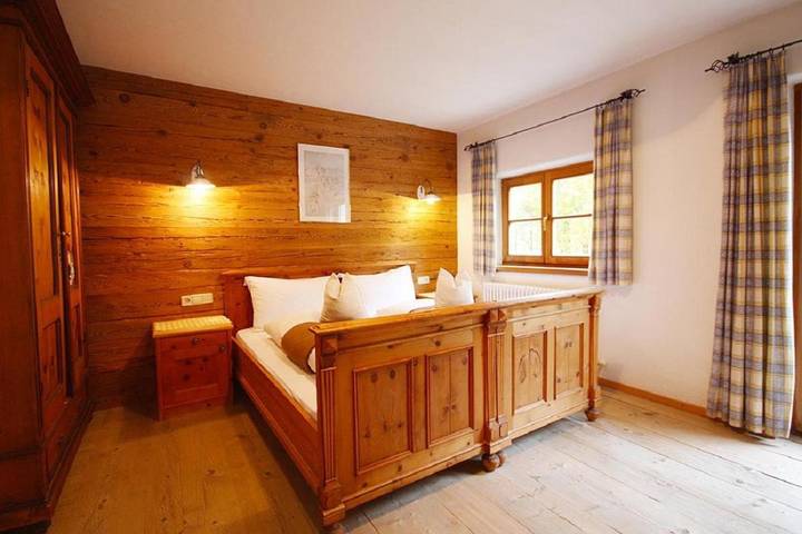 Gîte pour 5 personnes, avec vue et jardin, animaux acceptés à Dobbiaco - 2