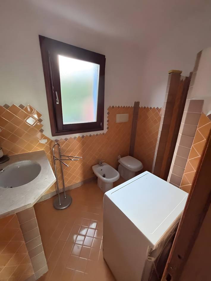 Appartamento intero, Appartamento 'Lu Sulianu- T2' con Terrazza Privata, Giardino Privato e Aria Condizionata in Porto Ottiolu, Budoni