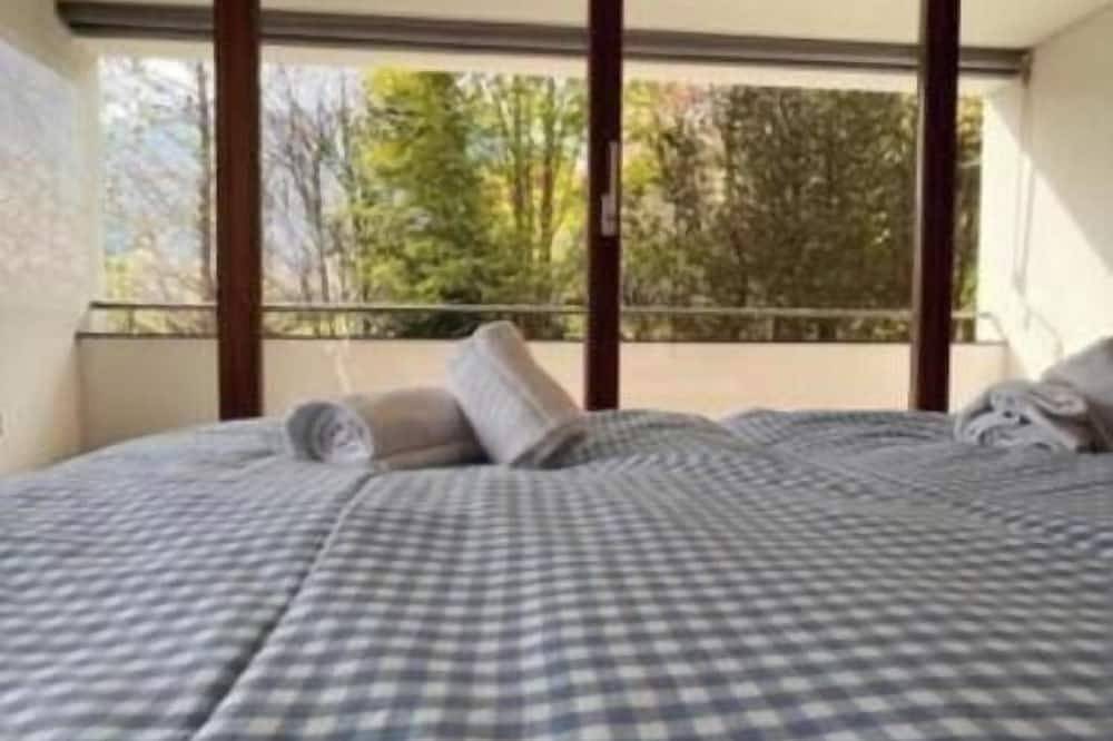 Villa Noomi – Elegante Designvilla mit Bergblick, Garten & Kamin in Frastanz in Frastanz, Rätikon Gebirgsgruppe