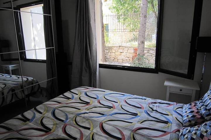 Location de vacances pour 12 personnes, avec balcon et jardin à Tavel - 4