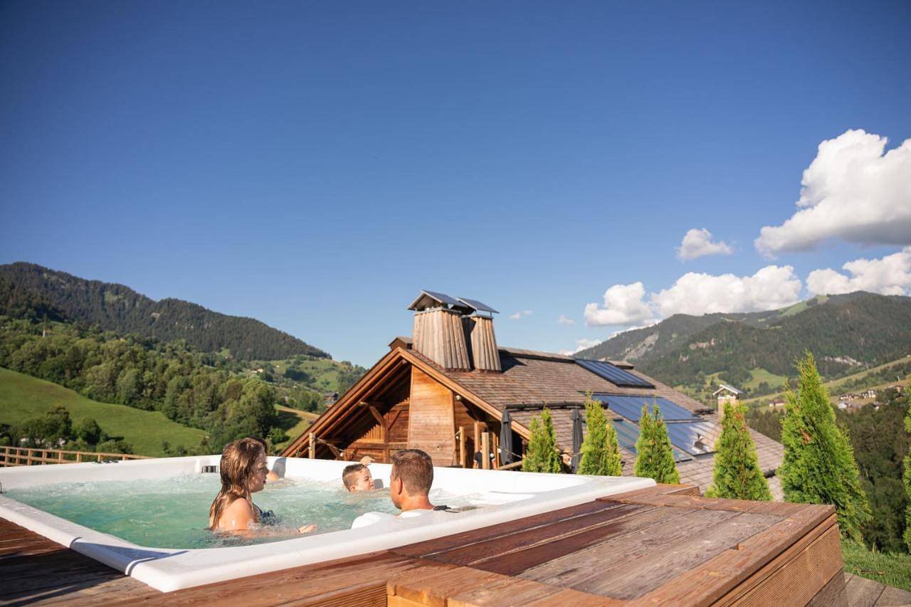 Five-Bedroom House in Flumet, Région d'Albertville