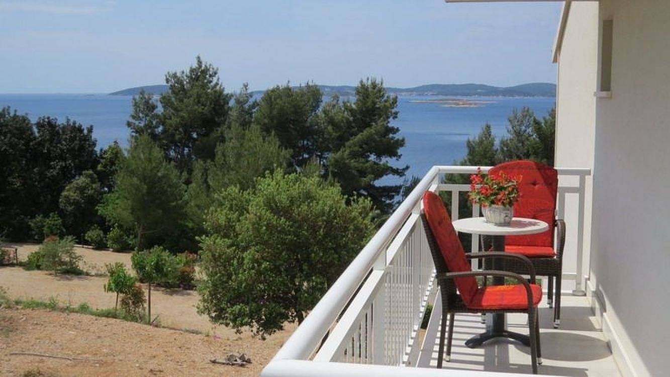 Ganzes Studio, Studioapartment in Orebić mit Meerblick, Balkon, Klimaanlage, W-Lan (4202-1) in Orebic, Peljesac