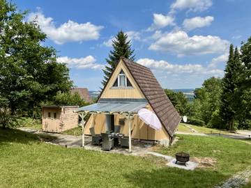 Ferienhaus für 4 Personen, mit Terrasse und Garten sowie Ausblick, mit Haustier in Oberschwaben