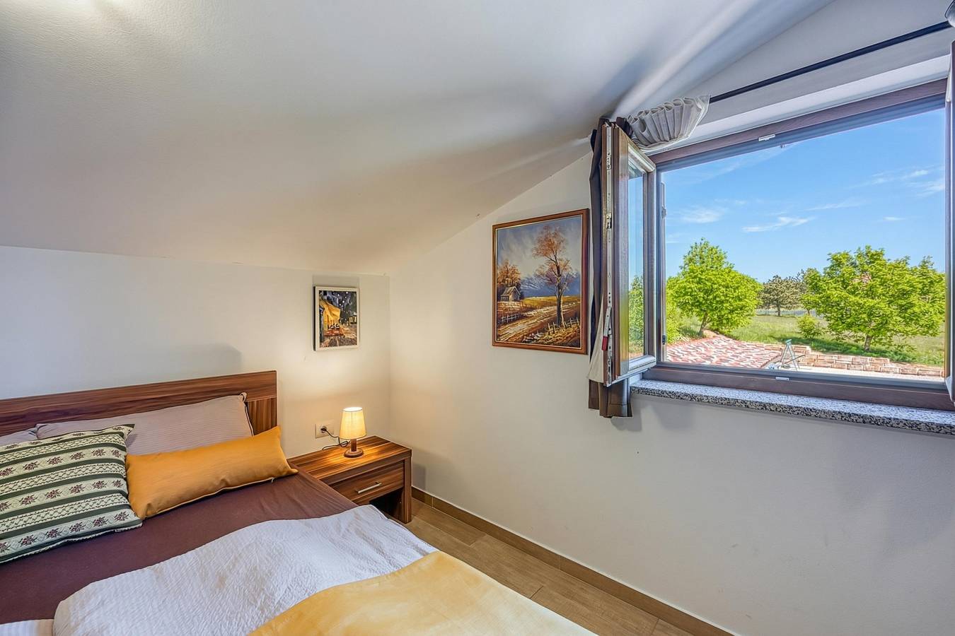 Grad Inn Room Thyme with Pool in Koper, Istria (Eslovenia)