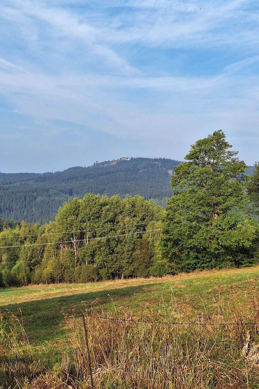 Ganze Ferienwohnung, Gästezimmer mit Blick auf die Berge in Jáchymov, Karlsbad und Umgebung