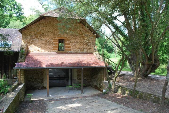 Location de vacances pour 9 personnes, avec piscine ainsi que jardin et jacuzzi, adapté aux familles à Vimoutiers - 4