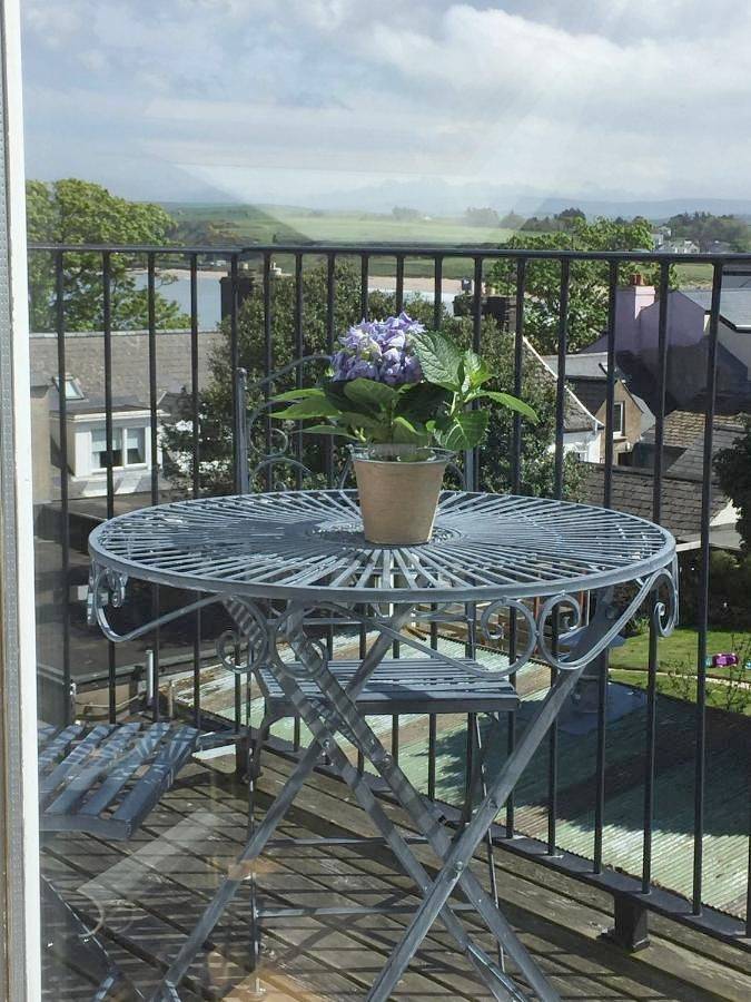 Gîte pour 5 personnes, avec vue et balcon à Ballycastle - 2