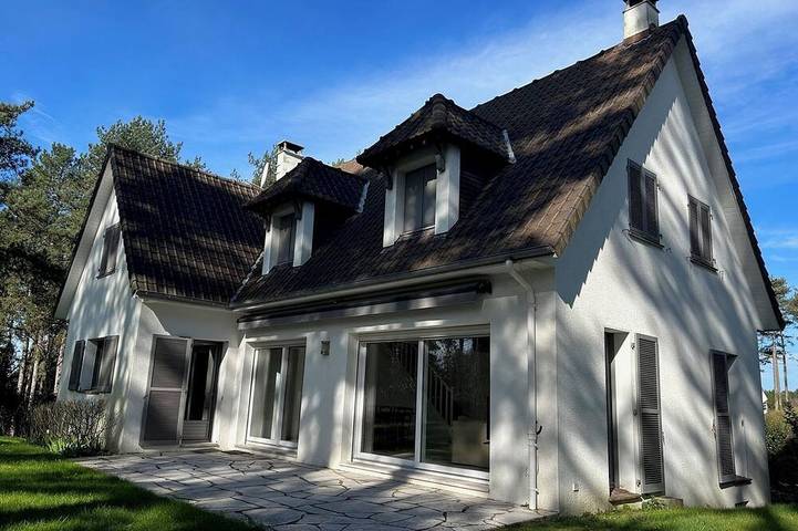 Location de vacances pour 12 personnes dans Golf des Pins (Hardelot-Plage)