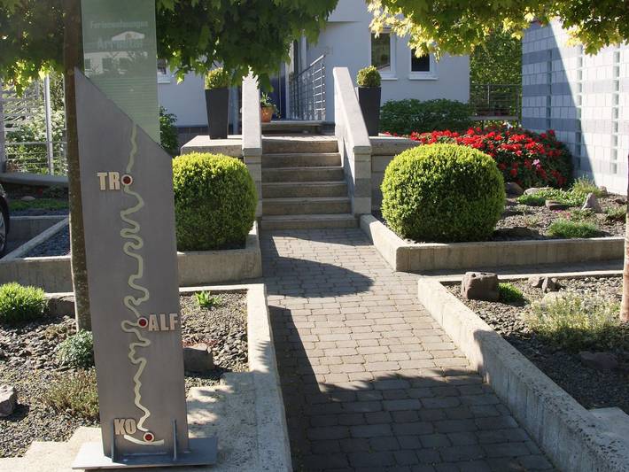 Ferienwohnung für 2 Personen, mit Terrasse und Garten, kinderfreundlich in Alf - 3