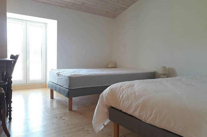 Magnificent gîte with private pool - 12 people - Gîtes Les Grandes Chaumes in Surgères, Rochefort und Umgebung