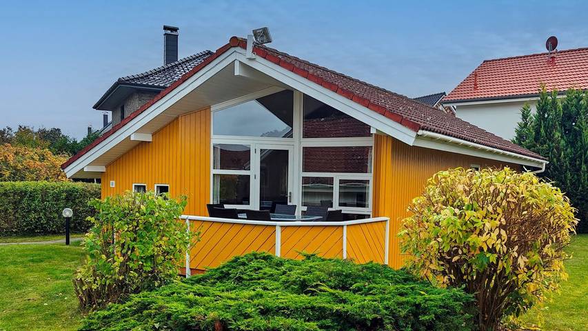 Ferienpark für 6 Personen, mit Balkon/Terrasse und Terrasse sowie Garten