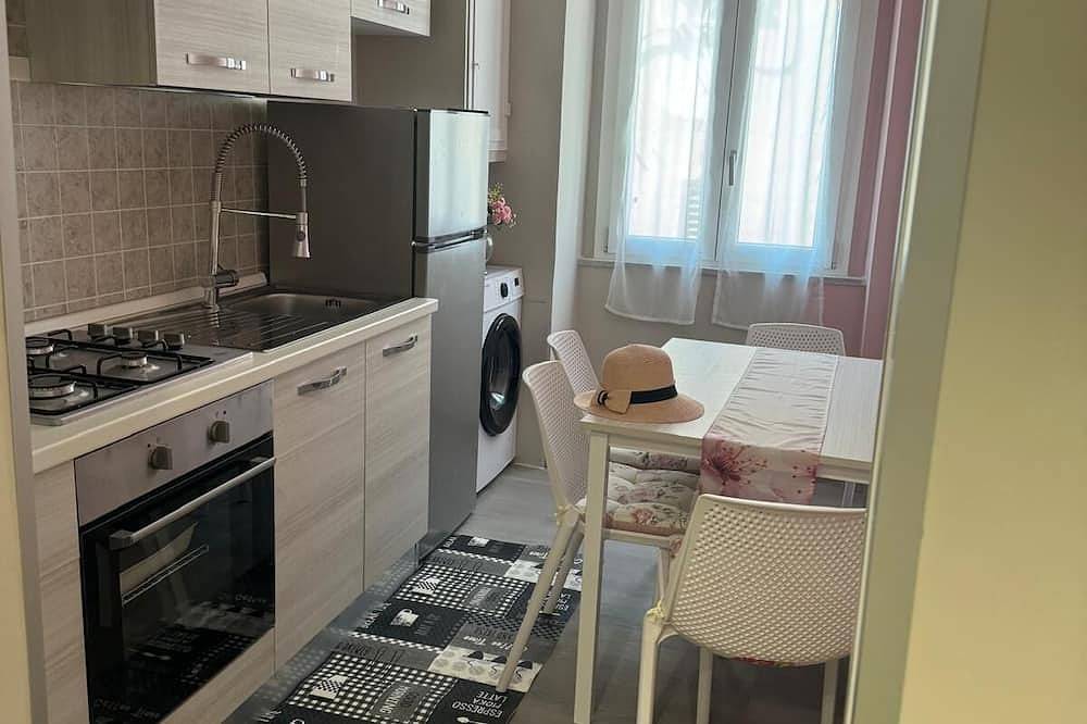 Appartamento intero, Suite Dream \nappartamento Deluxe, dotato di ogni comfort. \nottima posizione. in Reggio di Calabria, Provincia di Reggio Calabria