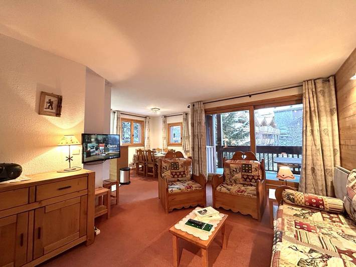 Gîte pour 6 personnes, avec piscine et balcon dans Meribel-les-Allues