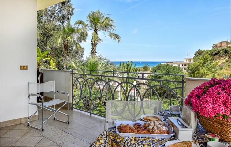Appartement à Balestrate Beach : Piscine, Terrasse, Cuisine. in Spiaggia di Balestrate (Balestrate), Balestrate