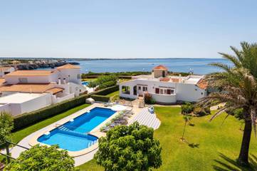 Villa in Ciutadella, Menorcas Küste für 7 