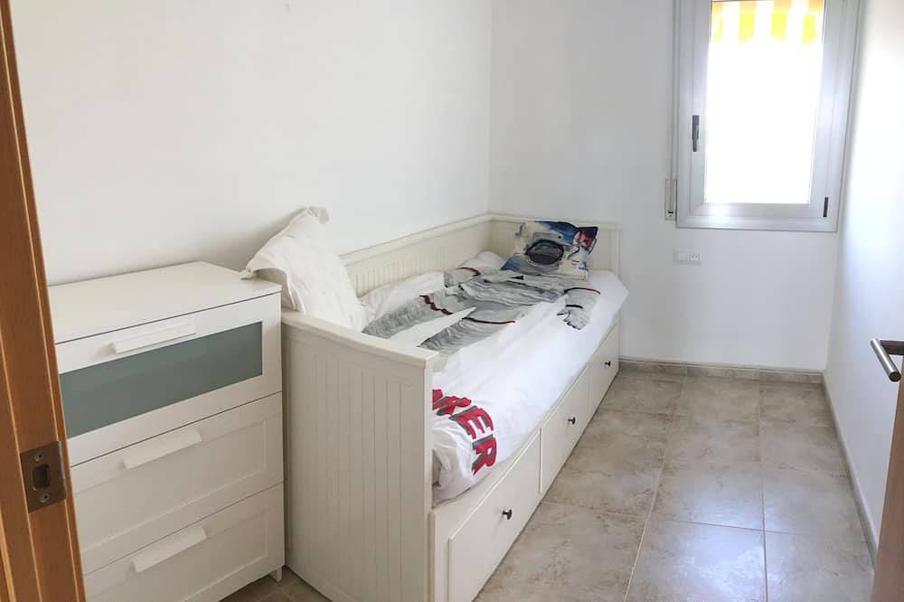 Entire apartment, Modern sea view apartment, 2 steps from the beach, near Barcelona in Coma-ruga, el Vendrell