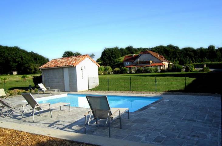 Chambre d’hôte pour 4 personnes, avec piscine et jardin au Pays basque - 2