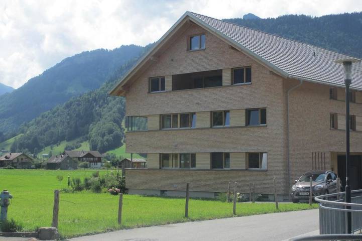 Gîte pour 6 personnes, avec vue et balcon, adapté aux familles à Bezau - 2