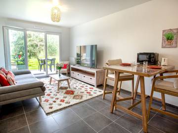 Gîte pour 2 personnes, avec jardin ainsi que terrasse et vue à Pornic