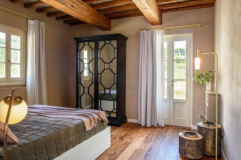 Villa Buggia - Sechs Schlafzimmer Villa, Schläft 12 in Massa e Cozzile, Pistoia Provinz
