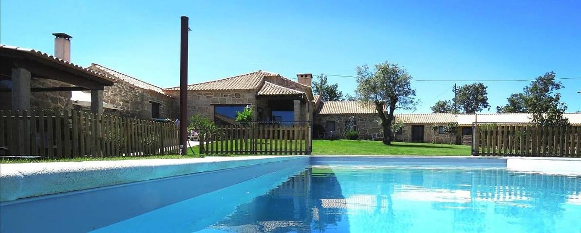 Location de vacances pour 2 personnes, avec jardin ainsi que vue et piscine, animaux acceptés dans Belmonte - 4