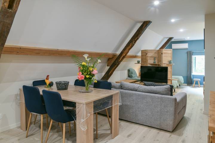 Gîte pour 4 personnes, avec jardin dans Saint-Béron
