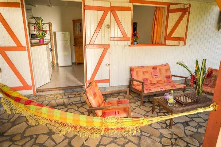 Gîte pour 6 personnes, avec piscine ainsi que jardin et terrasse, animaux acceptés à Pointe-Noire - 3