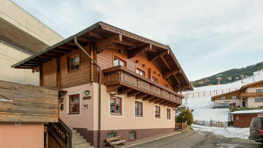 Chalet für 12 Personen, mit Garten und Terrasse in Dienten am Hochkönig