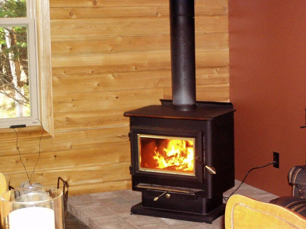 Ein kleines Stück Paradies am wunderschönen Miramichi River zum Entspannen und Erholen. in Blackville, Northumberland County