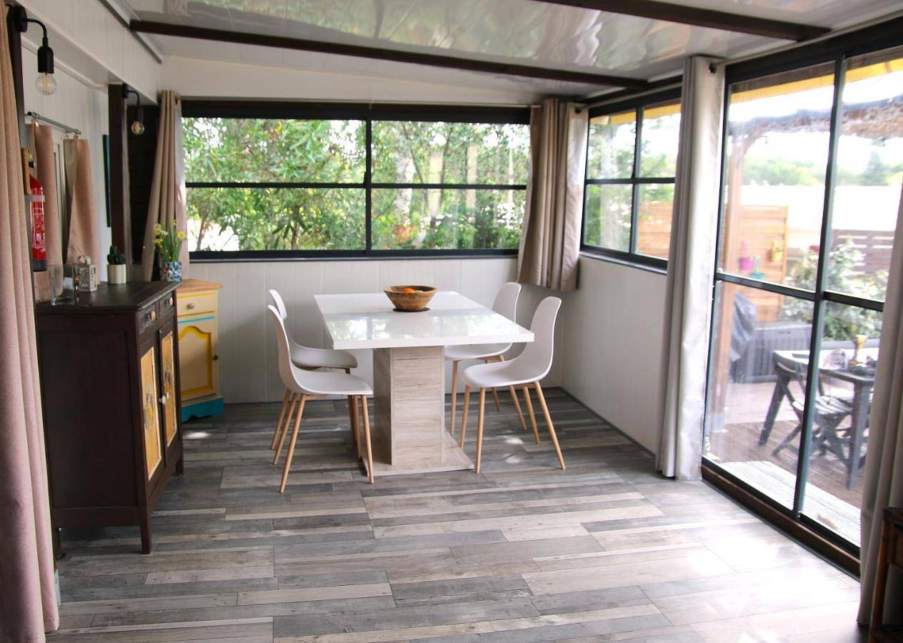 Appartement entier, Le Mobil home de Domi in Puget-sur-Argens, Côte méditerranéenne (France)