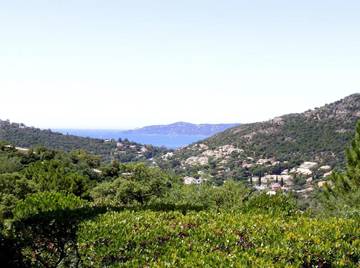 Cottage pour 2 personnes, avec jardin et vue à Rayol-Canadel-sur-Mer