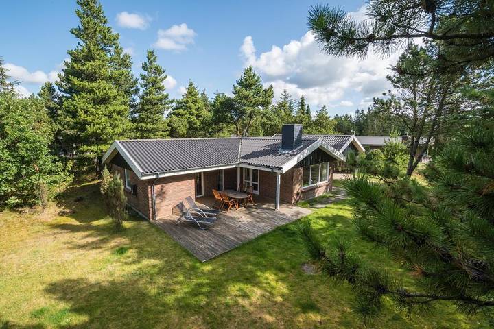 Ferienhaus für 6 Personen, mit Balkon/Terrasse und Sauna