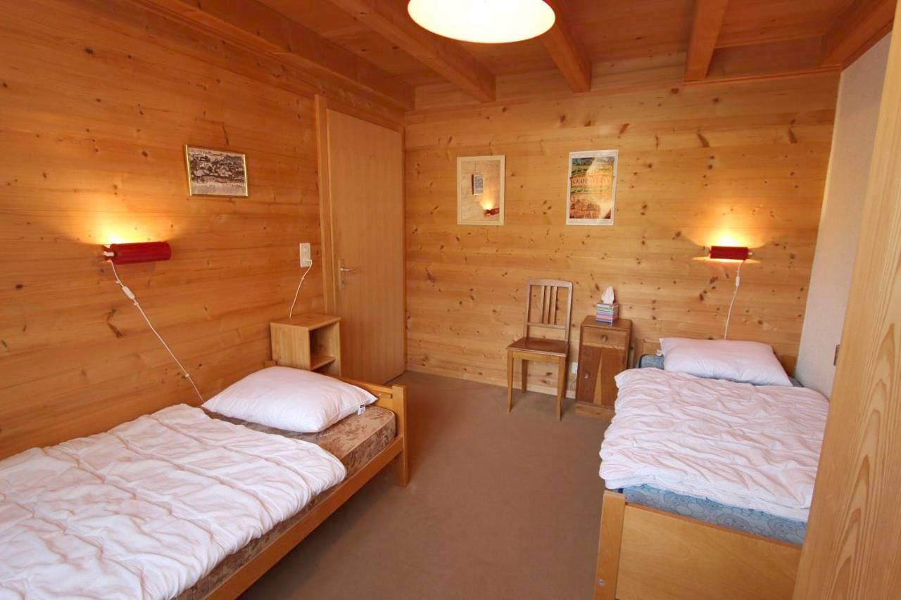 Chalet in La Lécherette, Château-d' Oex
