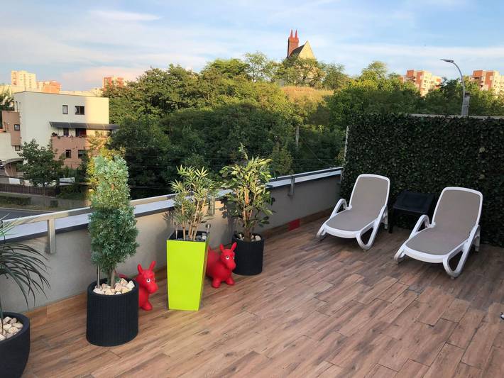 Apartament wakacyjny dla 4 osób, z Balkon i Taras oraz Ogród i Widok na jezioro w Rumunia