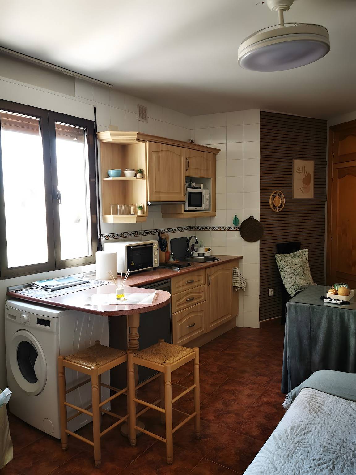 Apartamento entero, Apartamento 'La Ruta del Olivar' con aire acondicionado in Zuheros, Sierras Subbéticas