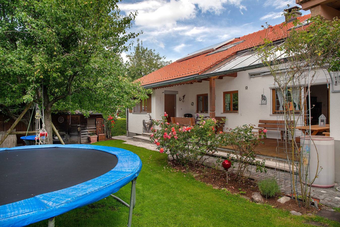 Appartement entier, Appartement de vacances 'Auszeit Brunner' avec terrasse privée, jardin commun et Wi-Fi in Bad Tölz, Tölzer Land