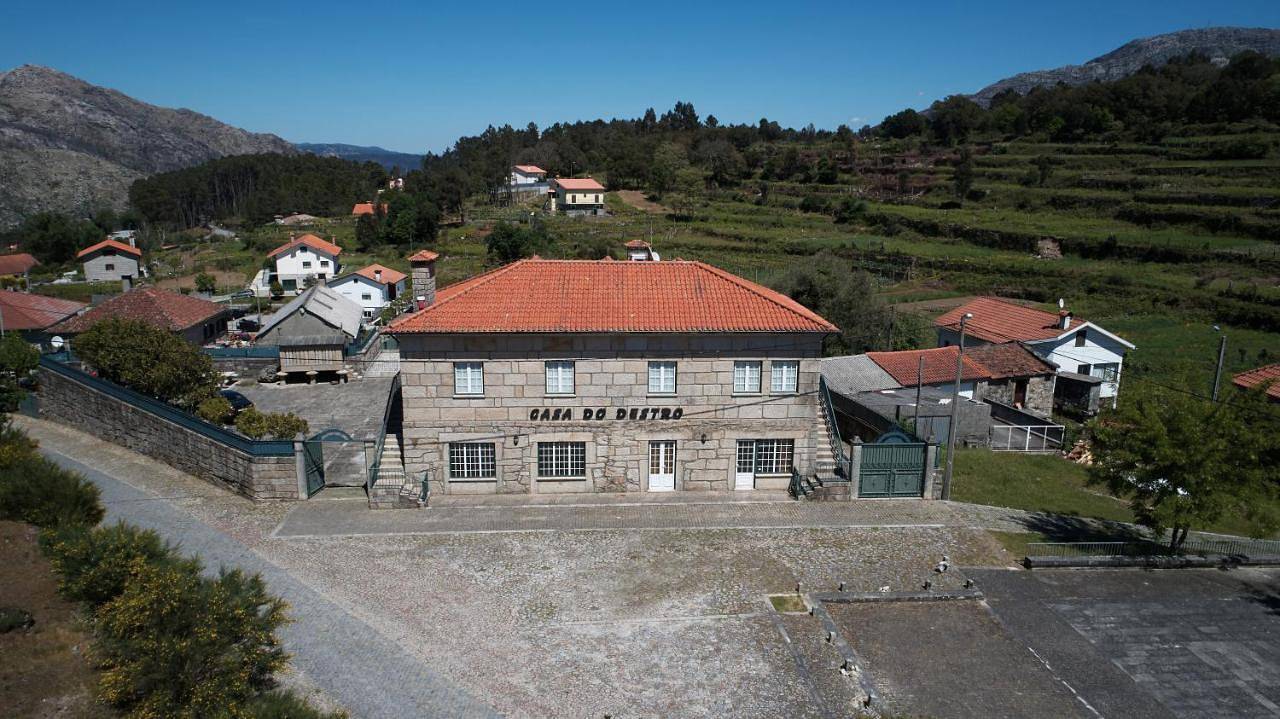 Family Room in Lindoso, Parque Nacional da Peneda-Gerês